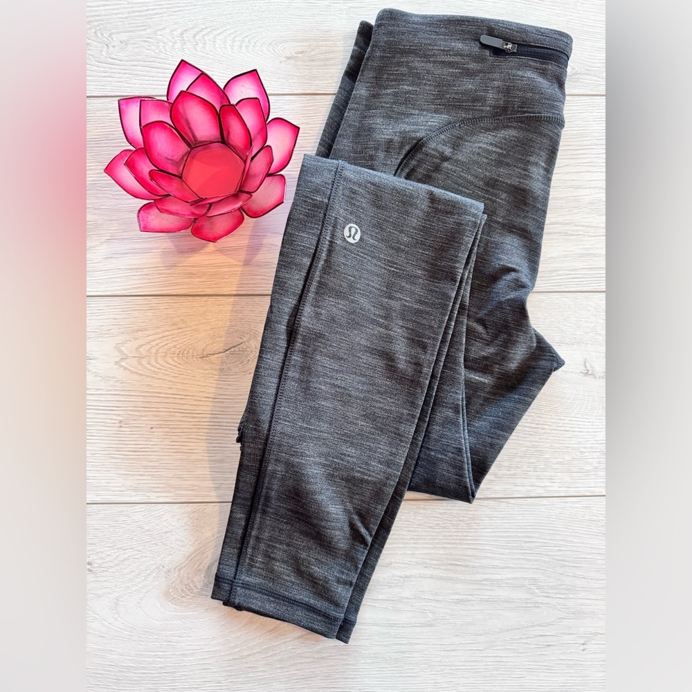 Lululemon Speed Up Tight 28” - Size 4
